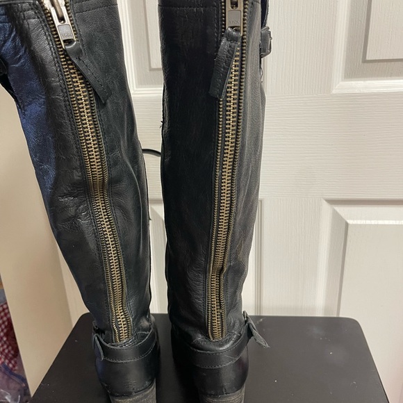 Steve Madden Black Leather Heeled Boots - Picture 3 of 9